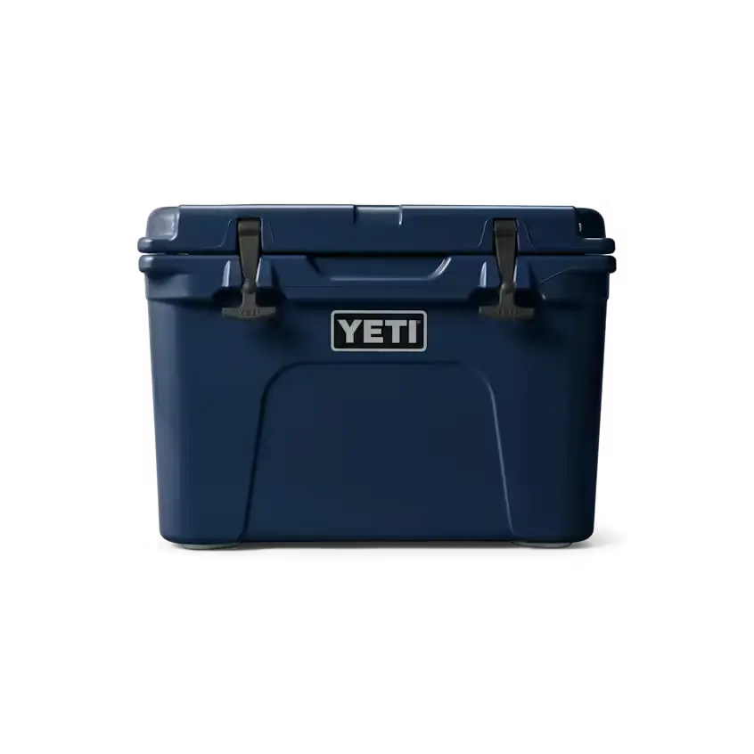 W-Tundra_35_Navy_Front_3354_B